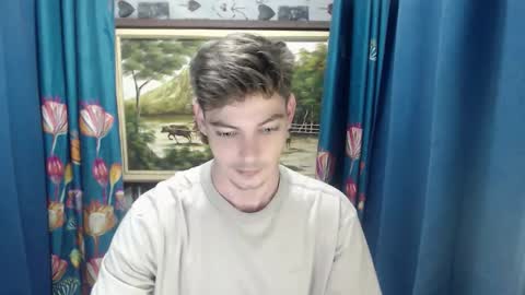 Snapshot of blueyedboyinasia chatting on 03-15-26, 06:30 blueeyedboyisasia online show from 03-15-26, 06:30