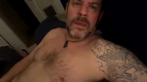 Snapshot of blueylouie8383 chatting on 12-22-24, 04:50 Blueyloey online show from 12-22-24, 04:50