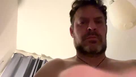 Snapshot of blueylouie8383 chatting on 02-07-25, 02:29 Blueyloey online show from 02-07-25, 02:29