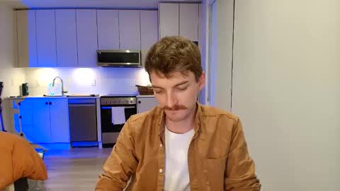 blue online show from 06-02-26, 05:42