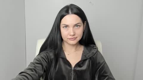 Kelly online show from 10-02-25, 05:36