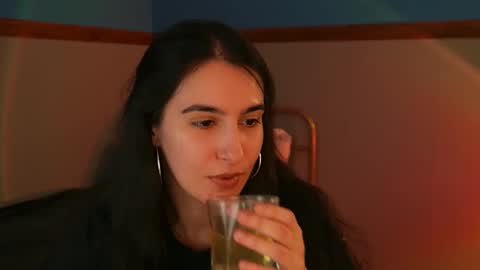 Snapshot of bluntbabe chatting on 01-04-25, 04:33 Sasha online show from 01-04-25, 04:33