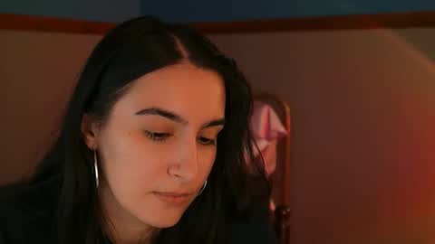 Snapshot of bluntbabe chatting on 01-09-25, 01:29 Sasha online show from 01-09-25, 01:29