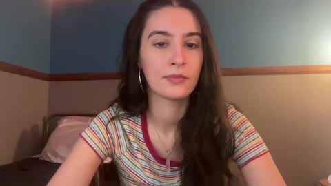 Snapshot of bluntbabe chatting on 01-11-25, 04:06 Sasha online show from 01-11-25, 04:06