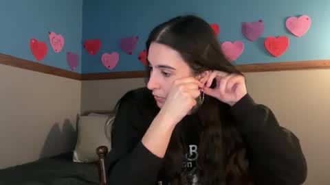 Snapshot of bluntbabe chatting on 02-22-25, 04:29 Sasha online show from 02-22-25, 04:29