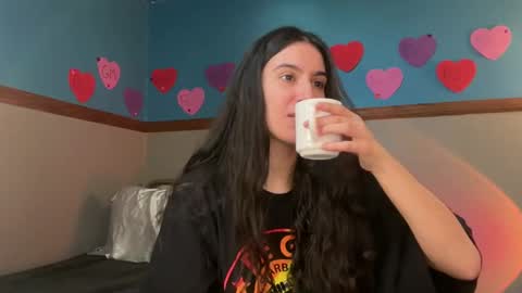 Snapshot of bluntbabe chatting on 02-23-25, 09:37 Sasha online show from 02-23-25, 09:37