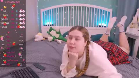 Ellie3 online show from 11-23-25, 09:25