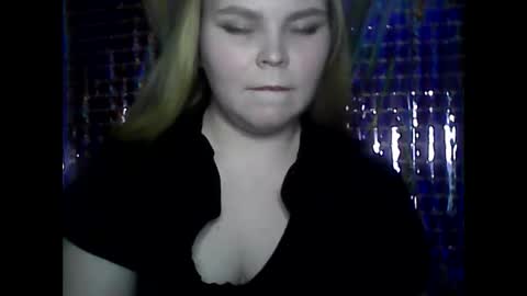 blushing_star online show from 03-04-25, 05:45