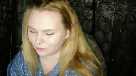 blushing_star online show from 10-23-25, 05:01