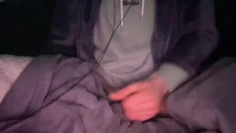 bluuuuuuub online show from 01-01-25, 11:38