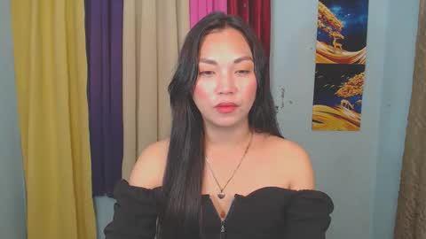 Snapshot of blythe_show chatting on 01-06-26, 05:49 blythe_show online show from 01-06-26, 05:49