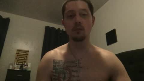 Snapshot of bmiichael327 chatting on 11-25-25, 08:03 bmiichael327 online show from 11-25-25, 08:03