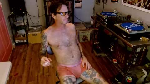 ZuperZexyZounds online show from 09-12-25, 04:23