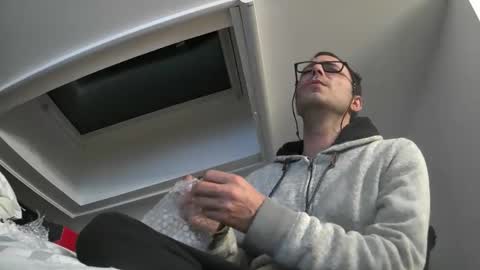 bo22222222 online show from 04-21-26, 07:06