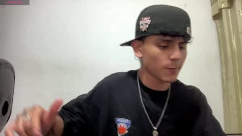 Snapshot of bob_pettersonn chatting on 12-15-24, 12:51 Bob  INDEPENDENT MODEL online show from 12-15-24, 12:51