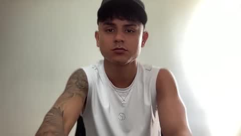 Snapshot of bob_pettersonn chatting on 02-22-25, 08:09 Bob  INDEPENDENT MODEL online show from 02-22-25, 08:09