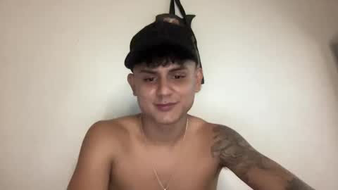Snapshot of bob_pettersonn chatting on 03-10-25, 04:17 Bob  INDEPENDENT MODEL online show from 03-10-25, 04:17
