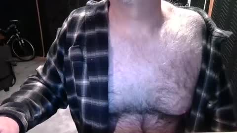 BobbyHill27b online show from 02-03-25, 03:20