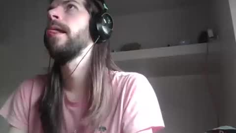 Snapshot of bobbysinger2009 chatting on 02-20-26, 04:18 bobbysinger2009 online show from 02-20-26, 04:18