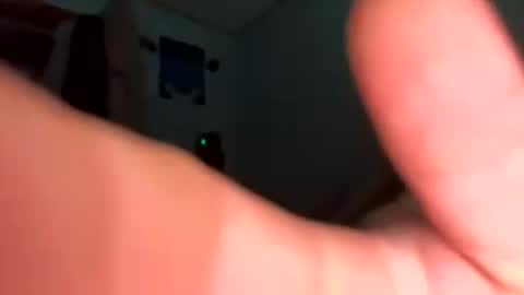 Snapshot of bobfish663 chatting on 07-13-26, 01:36 bobfish663 online show from 07-13-26, 01:36