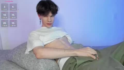 BOBRIKGAY online show from 11-05-25, 02:44