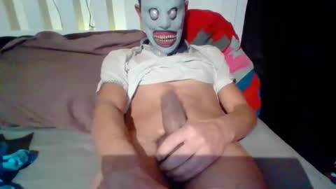 bobsliege275603 online show from 11-01-25, 01:02