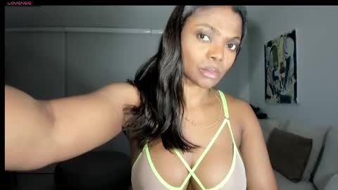 danna online show from 04-21-26, 09:37