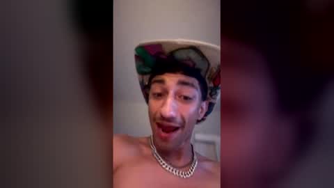 Sailorartemis online show from 04-29-26, 01:43