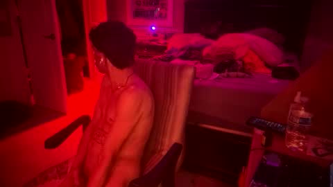 Snapshot of bodyyattiyatti chatting on 04-29-26, 01:48 Sailorartemis online show from 04-29-26, 01:48