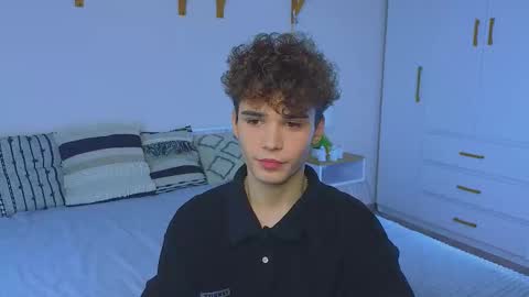 ALEXPVT IS OPEN online show from 11-09-25, 01:20