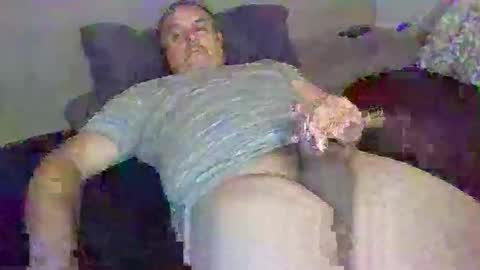 emilio online show from 10-28-25, 07:34