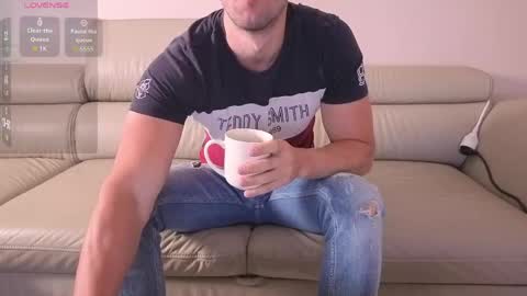 Snapshot of boiteasex chatting on 05-09-26, 03:56 boiteasex online show from 05-09-26, 03:56