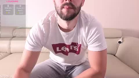 Snapshot of boiteasex chatting on 06-10-26, 05:39 boiteasex online show from 06-10-26, 05:39