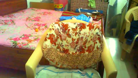 Chris B online show from 04-01-26, 01:41