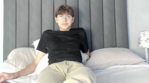 Boleyn online show from 01-10-25, 12:04