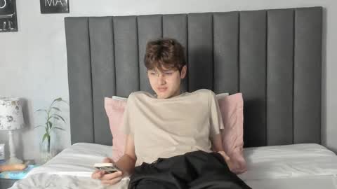 Boleyn online show from 01-27-25, 12:26