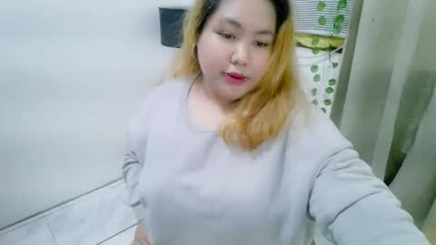 bombastic_darla online show from 10-01-25, 05:46