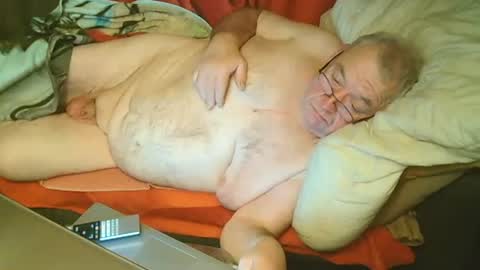 Snapshot of bomber59potsdam chatting on 12-28-24, 10:13 Bomber59potsdam online show from 12-28-24, 10:13