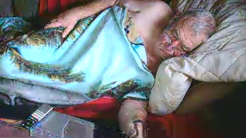 Snapshot of bomber59potsdam chatting on 12-30-24, 10:21 Bomber59potsdam online show from 12-30-24, 10:21