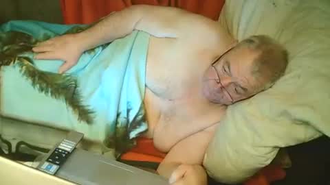 Snapshot of bomber59potsdam chatting on 12-31-24, 04:04 Bomber59potsdam online show from 12-31-24, 04:04