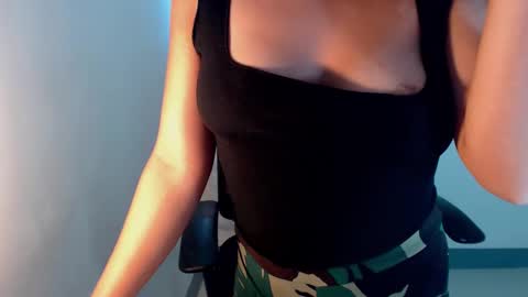 bombshell_seinnax online show from 02-19-25, 02:44