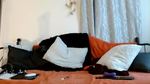 Snapshot of bombshellbaeby chatting on 06-30-26, 12:50 BombshellBaeby online show from 06-30-26, 12:50