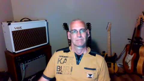 Carl online show from 07-12-26, 02:02