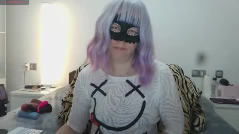 Lucy online show from 03-27-26, 08:26