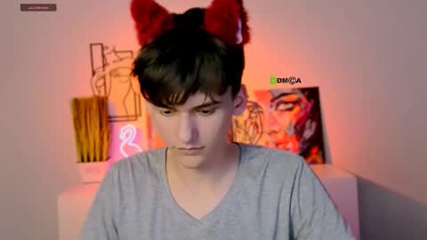 Snapshot of bondi_vv chatting on 11-20-25, 12:55 bondi_vv online show from 11-20-25, 12:55