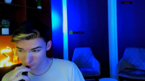 Snapshot of bondi_vv chatting on 11-23-25, 10:53 bondi_vv online show from 11-23-25, 10:53