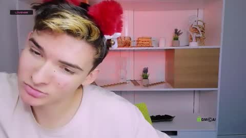 Snapshot of bondi_vv chatting on 12-01-25, 07:30 bondi_vv online show from 12-01-25, 07:30