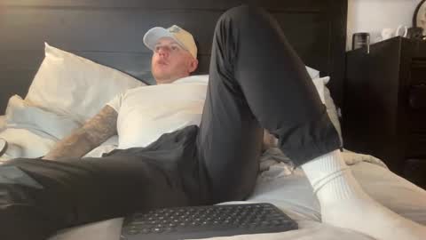Snapshot of boner4you1994 chatting on 02-15-25, 10:55 boner4you1994 online show from 02-15-25, 10:55