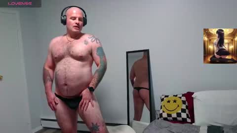 Snapshot of bongolian chatting on 09-20-25, 04:57 SkullBone online show from 09-20-25, 04:57