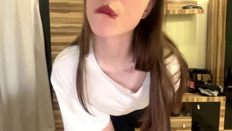 Snapshot of bonitasun chatting on 05-20-26, 06:41 Bonita online show from 05-20-26, 06:41